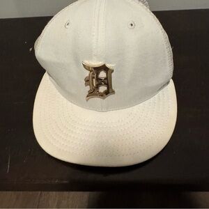 New Era Detroit Tiger White and Gold Cap